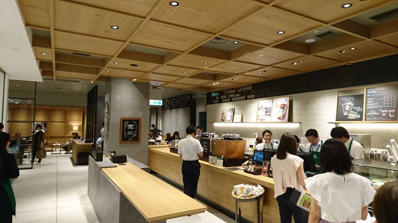 スタバの神戸BAL店が新しくオープン！