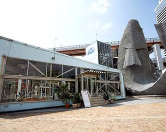 神戸メリケンパークのすてき空間、cafe fish!