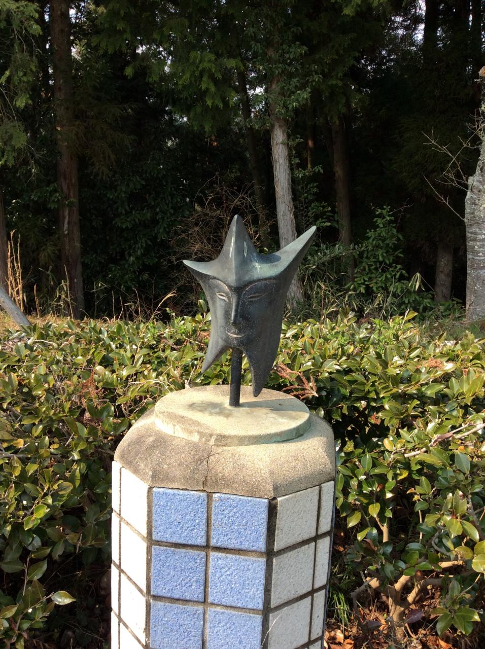 クレセント広場